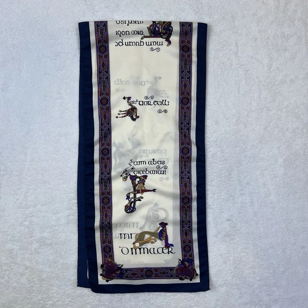 Vintage Inspired by Book of Kells Irish Signature Celtic Cats Ivory Oblong Scarf